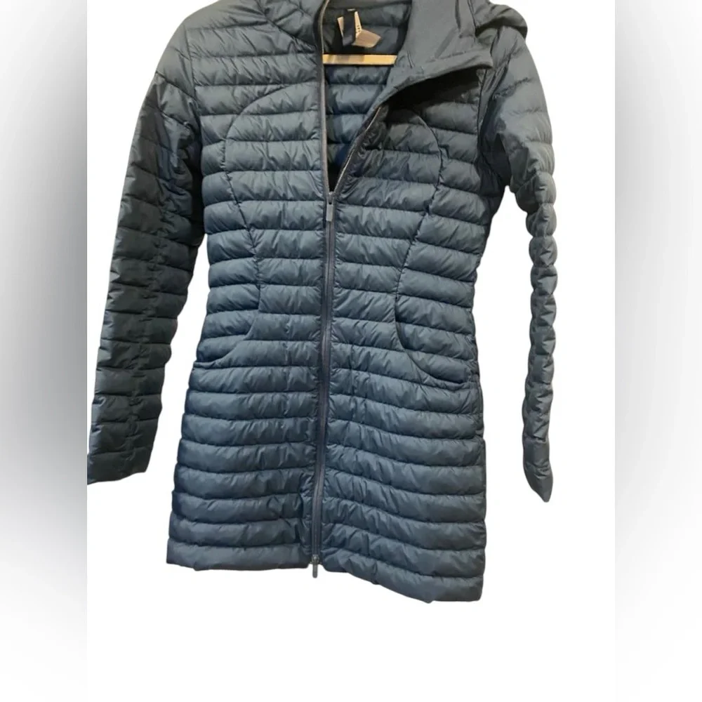 Lululemon long puffer coat Size 4